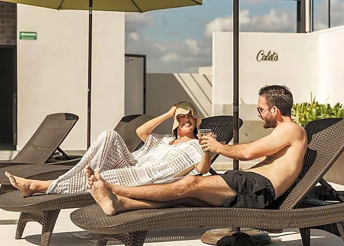 Caleta Rooftop & Pool Puerto Morelos