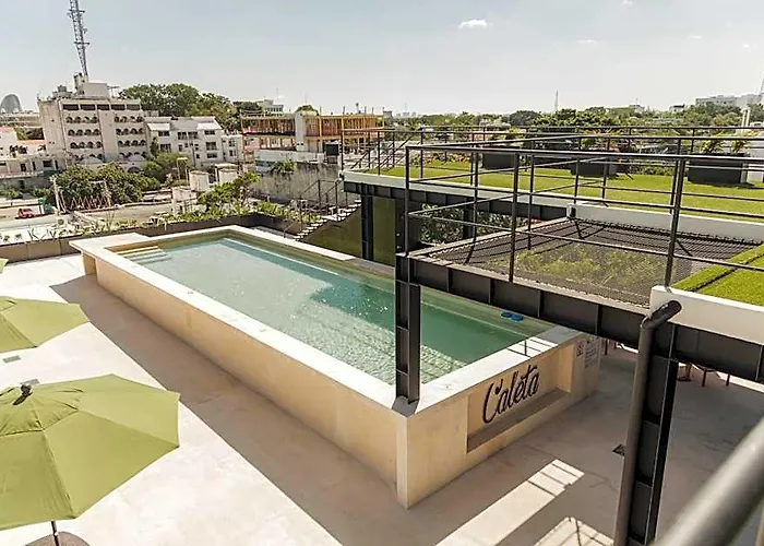Caleta Rooftop & Pool Hotel