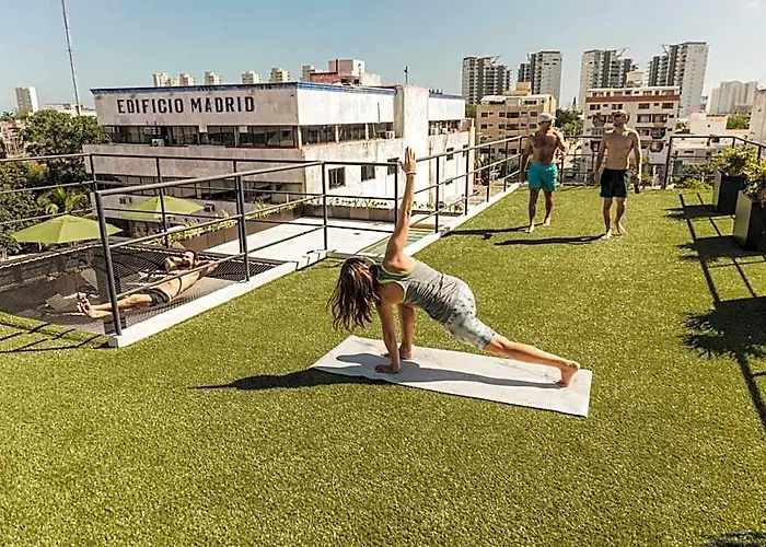Hotel Caleta Rooftop & Pool *