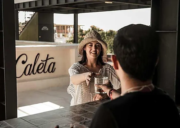 Caleta Rooftop & Pool